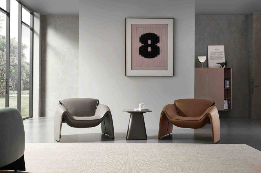 Lounge Chairs · 022