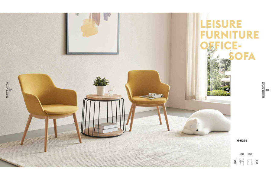 Lounge Chairs · 047