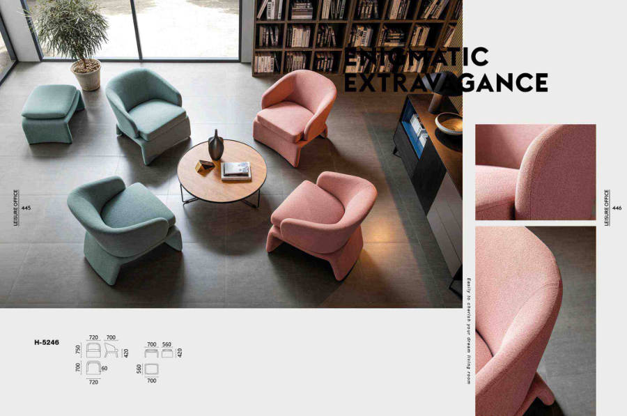 Lounge Chairs · 074