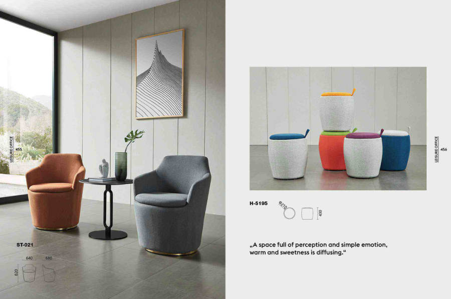 Lounge Chairs · 079
