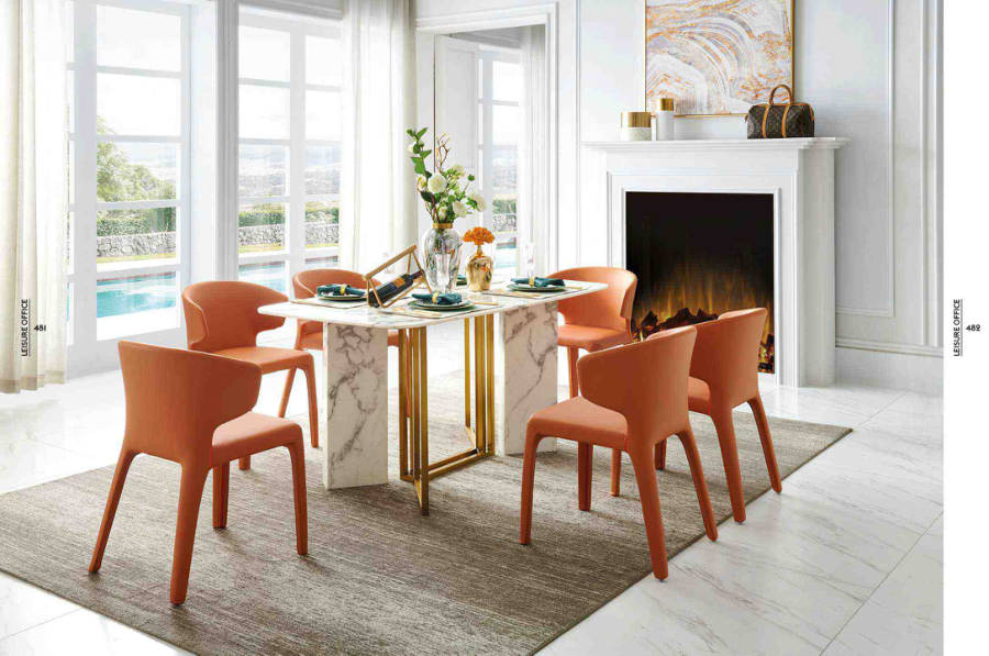 Lounge Chairs · 092