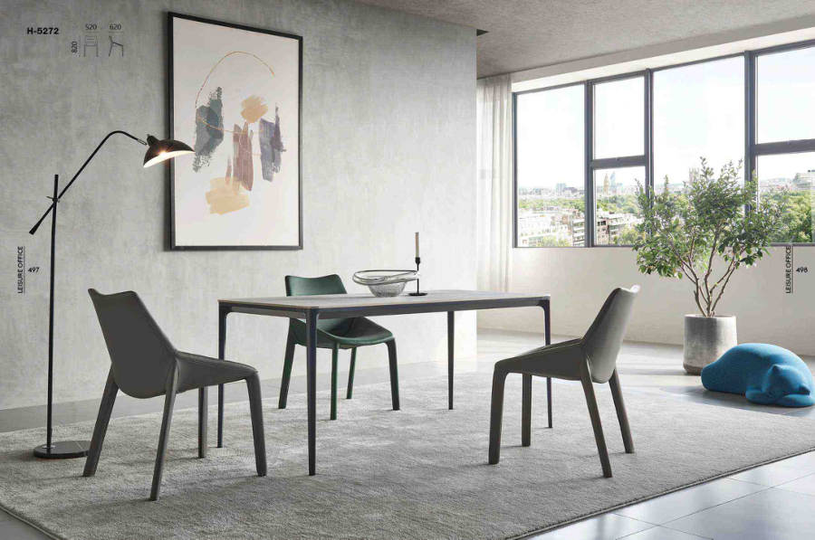 Lounge Chairs · 100